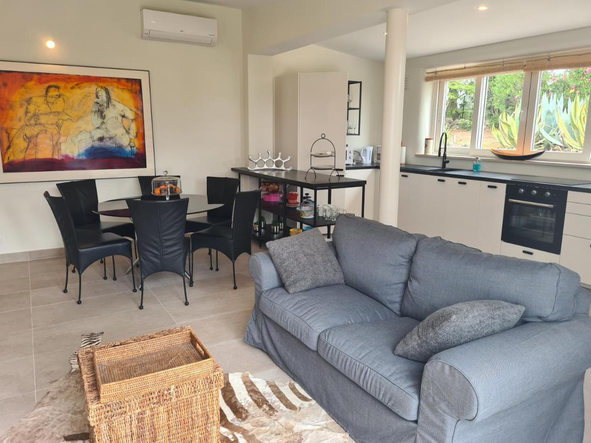 Quinta Omorka Suites Lagos Esterno foto