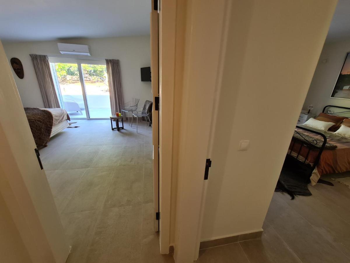 Quinta Omorka Suites Lagos Esterno foto