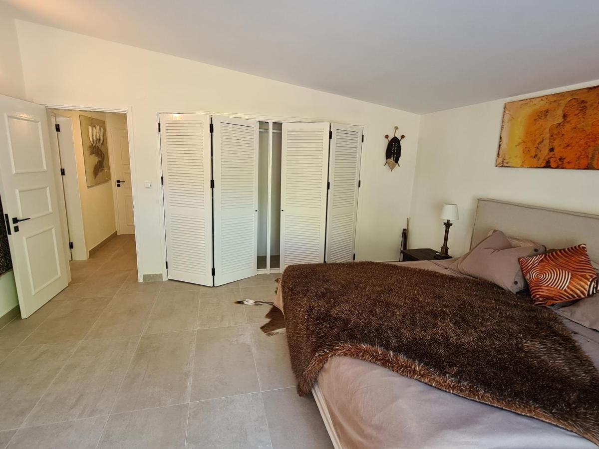 Quinta Omorka Suites Lagos Esterno foto